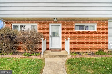 5502 Osage Ave, Halethorpe, MD 21227 - photo 2