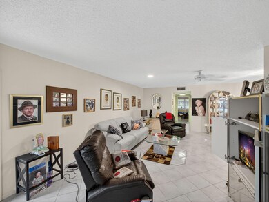 14270 Nesting Way unit B, Delray Beach, FL 33484 - photo 4