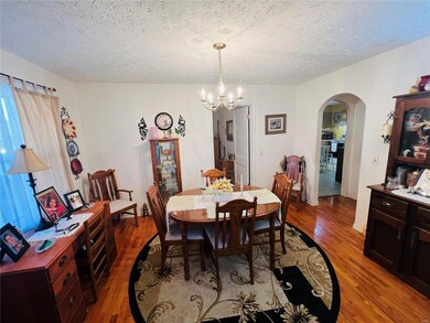 306 N Locust St, Dixon, MO 65459 - photo 4