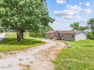 28286 Clay Rd, Eagle Rock, MO 65641 - photo 3