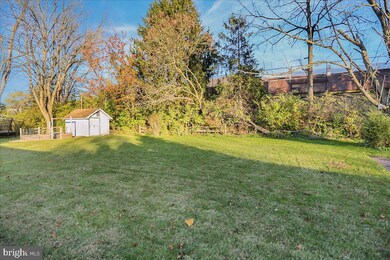 1809 Scindo Ct, Reading, PA 19604 - photo 3
