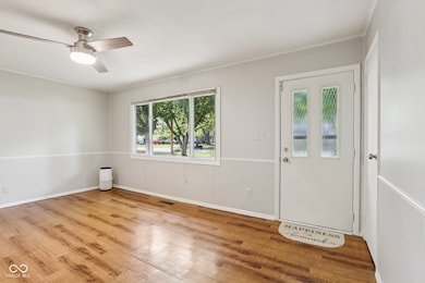 229 Arlington St, Whiteland, IN 46184 - photo 4