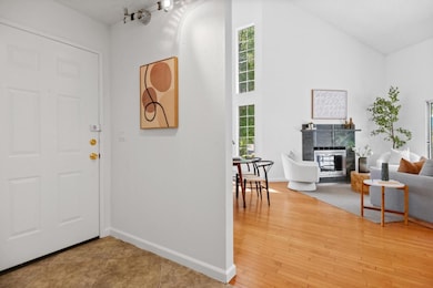Foyer - Floor 1