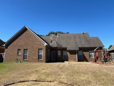 2454 Della St unit St, Hernando, MS 38632 - photo 4