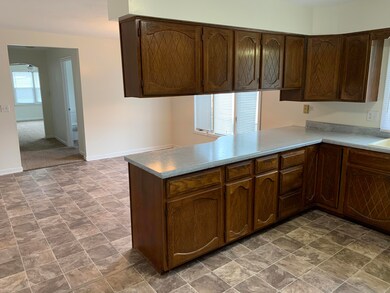 604 Baldwin St, Maxwell, IA 50161 - photo 7