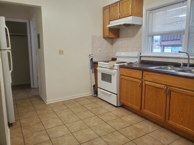 6117 N Mozart St unit 1R, Chicago, IL 60659 - photo 3