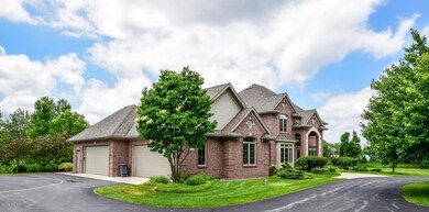 003-Front_View-2888307-medium