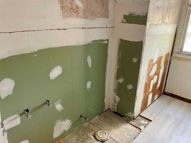 3030 Roe Dr, Houston, TX 77087 - photo 7