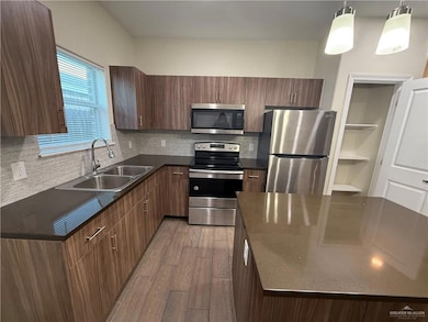 1705 W Broome St unit 3, Edinburg, TX 78541 - photo 5
