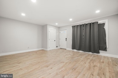 3707 Dunlap St, Temple Hills, MD 20748 - photo 5