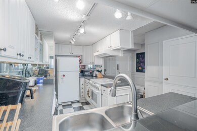 Senate Plaza unit 195, Columbia, SC 29201 - photo 6