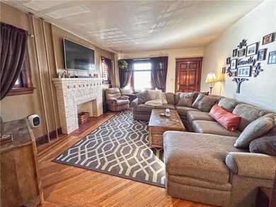 1921 W Green St, Allentown, PA 18104 - photo 4