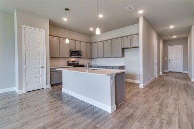 1319 Beach Blvd, Sherman, TX 75090 - photo 7