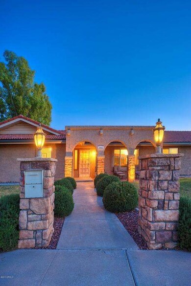 Front Walk to front door
