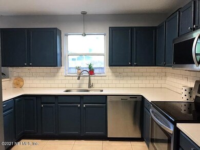 7210 Oakwood Dr, Jacksonville, FL 32211 - photo 3