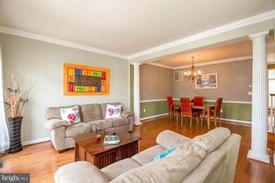 16478 Steerage Cir, Woodbridge, VA 22191 - photo 5