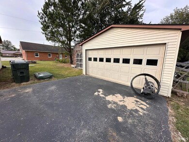 103 S Collins, Francisco, IN 47649 - photo 2