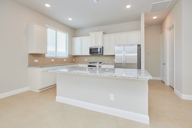 10438 Eastern Bluestar Dr, Conroe, TX 77385 - photo 6