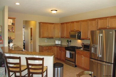 9 Magnolia Way, Ballston Lake, NY 12019 - photo 2