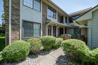 6979 Pebble Creek Woods Dr (2 of 50)