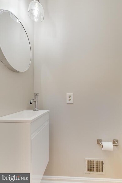 1357 Nalley Terrace, Hyattsville, MD 20785 - photo 7