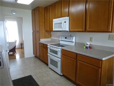 1317 Marl Bank Dr, Hopewell, VA 23860 - photo 6