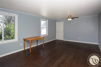 721 N Cody Ave, Hardin, MT 59034 - photo 7