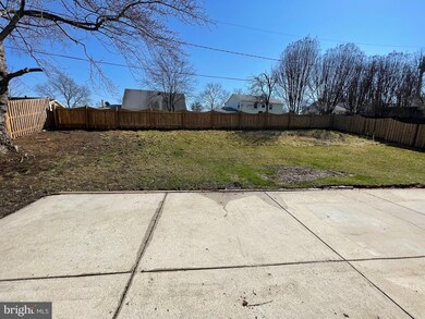 12407 Seabury Ln, Bowie, MD 20715 - photo 7