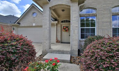 15934 Cottage Ivy Cir, Tomball, TX 77377 - photo 3