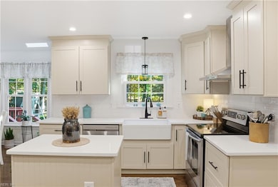 109 Spinnaker Run Ct, Smithfield, VA 23430 - photo 6