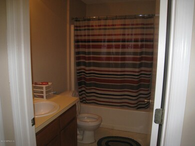 7821 Cherry Field Dr, Jacksonville, FL 32216 - photo 6