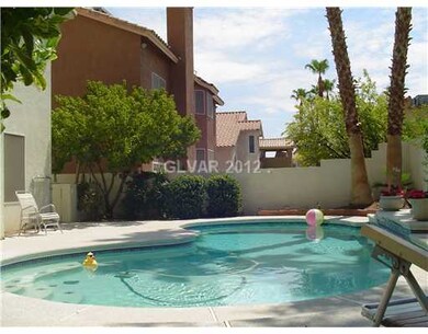 Swimming Pool/Hot Tub/Sauna.