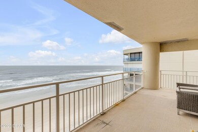 c - Balcony (1)