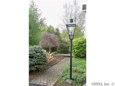 Yard/Garden Paved walk to front door