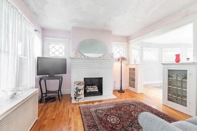 9 Calumet Ave, Worcester, MA 01606 - photo 5