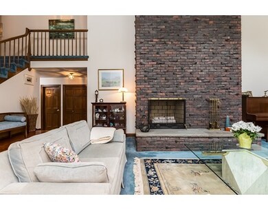 140 Lura Ln, Waltham, MA 02451 - photo 5