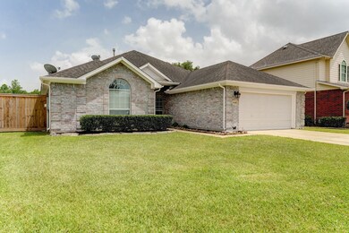 1446 Barras St, Alvin, TX 77511 - photo 2