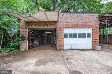 4000 Walnut Ave, Baltimore, MD 21206 - photo 7