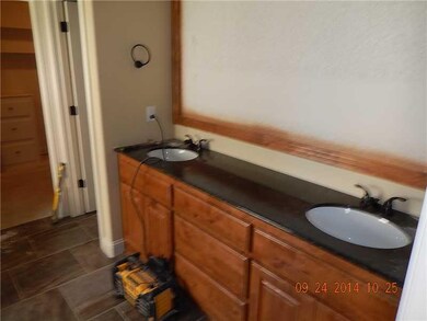 Master Bath/Spa.