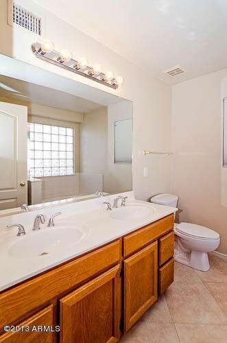 2304 E Smoke Tree Rd, Gilbert, AZ 85296 - photo 7