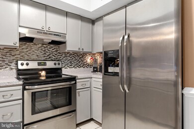 905 Gregorys Way, Voorhees, NJ 08043 - photo 6