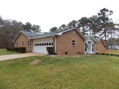 1008 Michael Dr, McComb, MS 39648 - photo 4