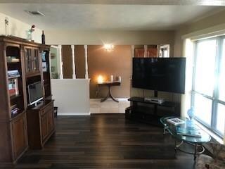 908 Overhill Dr, Bedford, TX 76022 - photo 6