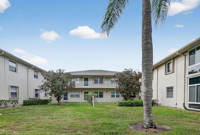 23 Lake Vista Trail unit 204, Port Saint Lucie, FL 34952 - photo 4