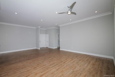 2 Union Place unit 3f, Huntington, NY 11743 - photo 4