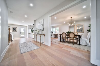 13411 Kingsride Ln, Houston, TX 77079 - photo 5