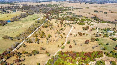 1001 W Oak St, Weatherford, TX 76086 - photo 3
