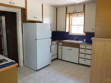 515 NW Columbia St, Bend, OR 97701 - photo 3