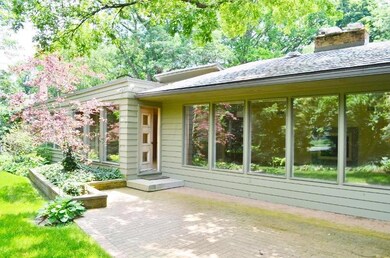 2746 Brentwood Rd, Columbus, OH 43209 - photo 2