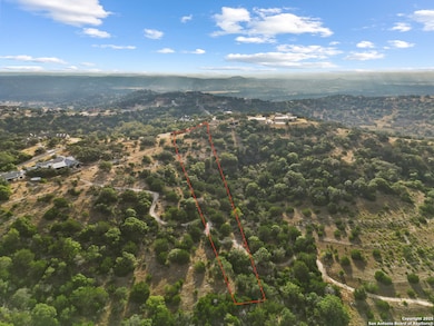 146 Painted Sky, Comfort, TX 78013 - photo 3